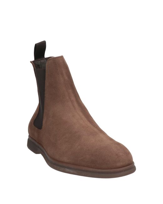 Doucal's Brown Ankle Boots for men