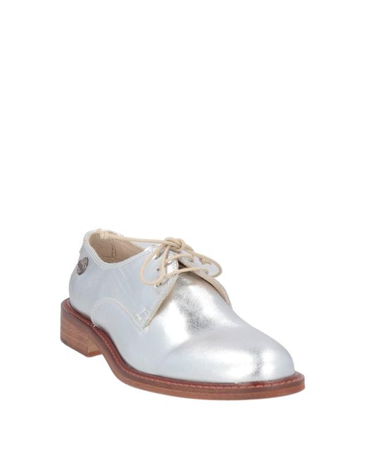 ( Verba ) White Lace-up Shoes