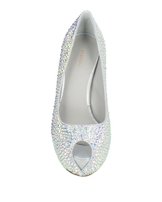 Le Silla White Pumps