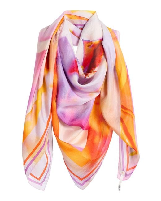 High White Scarf