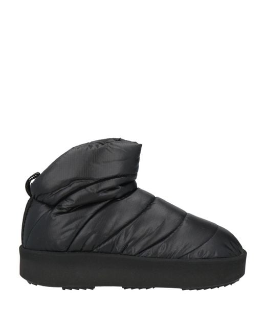 PIUMESTUDIO Black Ankle Boots Nylon