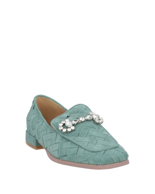 Alma En Pena. Green Loafer