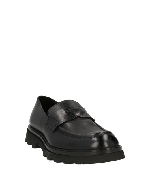 Doucal's Black Loafer for men