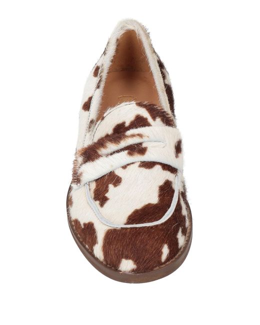 Ovyè Brown Loafers
