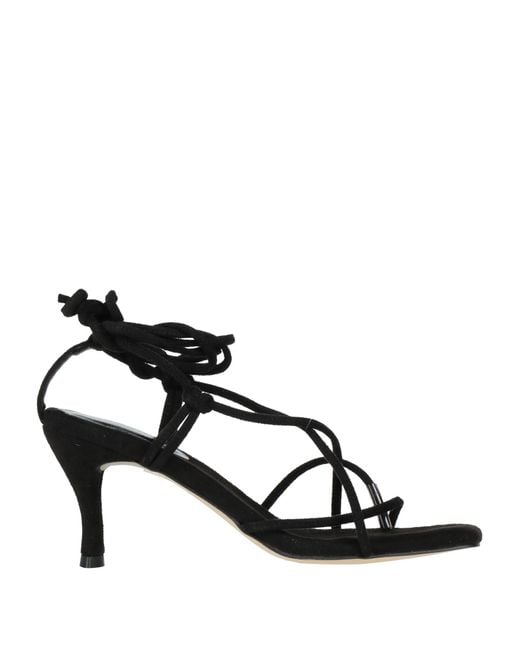 Menbur Black Sandals