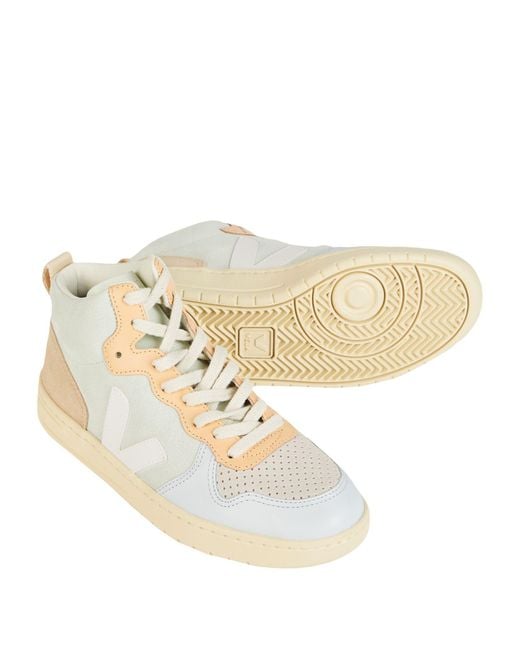 Veja Natural Trainers