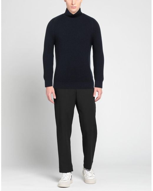 Cruna Blue Turtleneck for men
