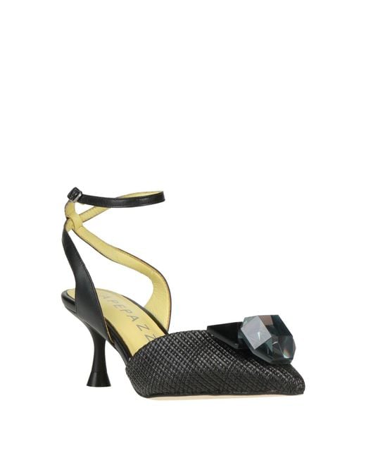 Apepazza Metallic Pumps