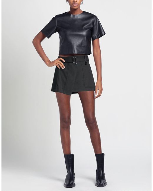 Low Classic Black Mini Skirts