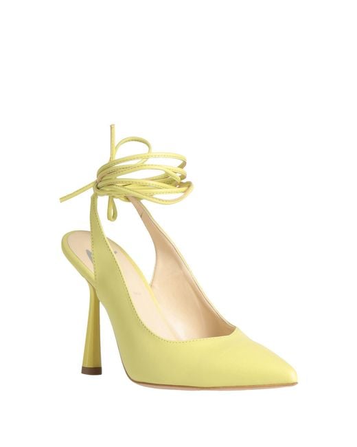 Manila Grace Metallic Pumps