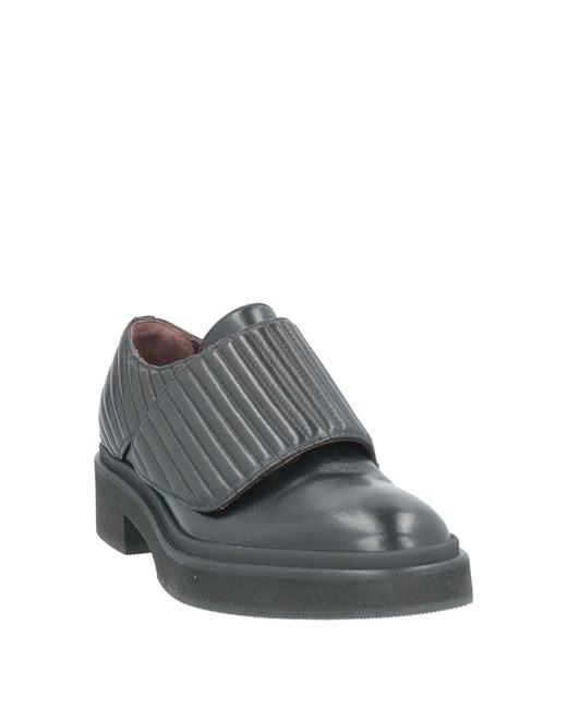HAZY Gray Loafer