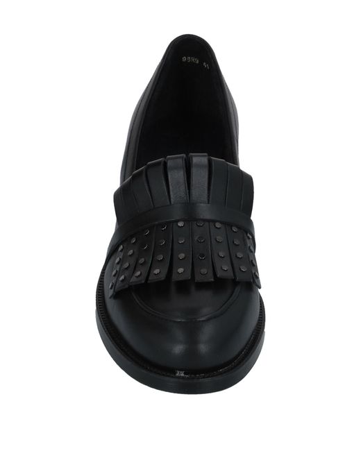 Frau Black Loafer