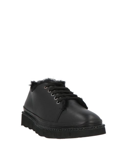 Nila & Nila Black Lace-Up Shoes