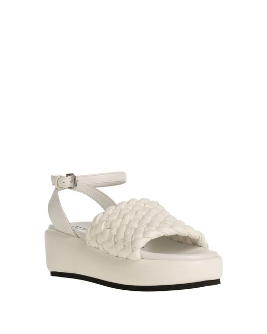 Strategia White Sandals