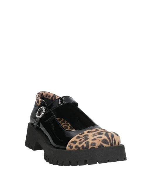 Divine Follie Black Pumps