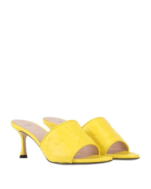 N°21 Yellow Sandale