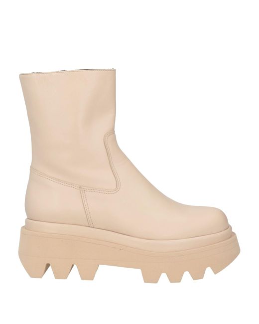 Paloma Barceló Natural Ankle Boots