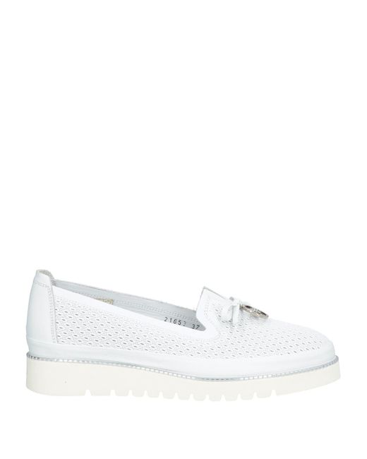 Nila & Nila White Loafers