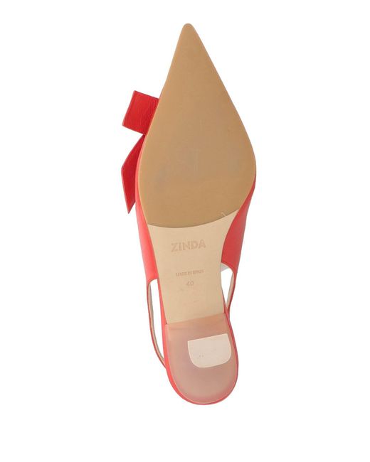 Zinda Red Pumps