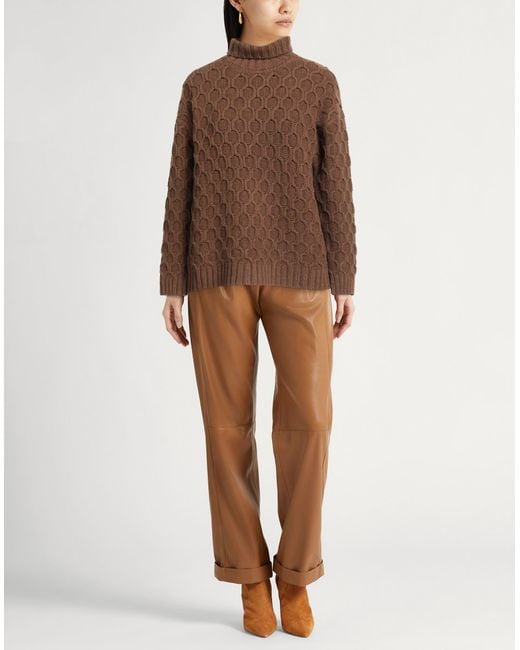 Gentry Portofino Brown Turtleneck
