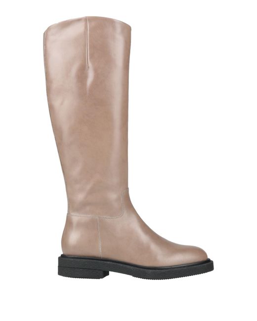 Carmens Brown Boot