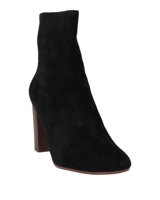 Lola Cruz Black Ankle Boots