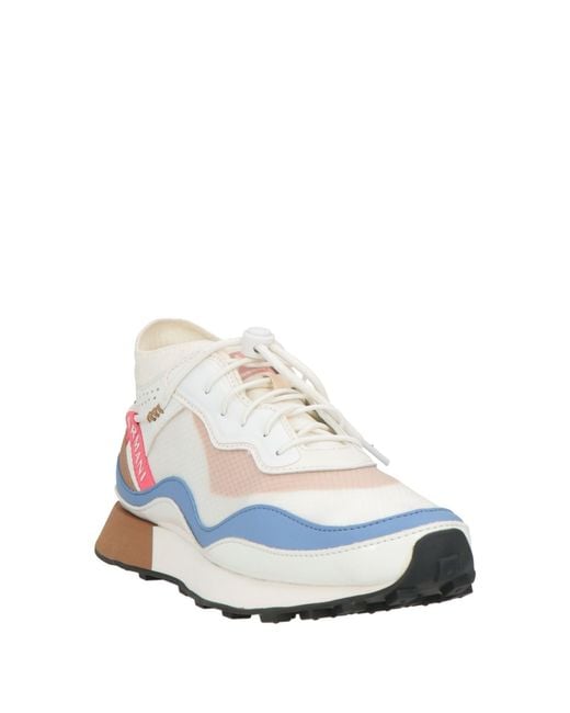 ARMANI EXCHANGE White Trainers
