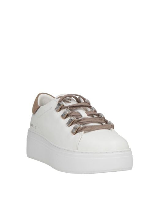 Emanuélle Vee White Trainers
