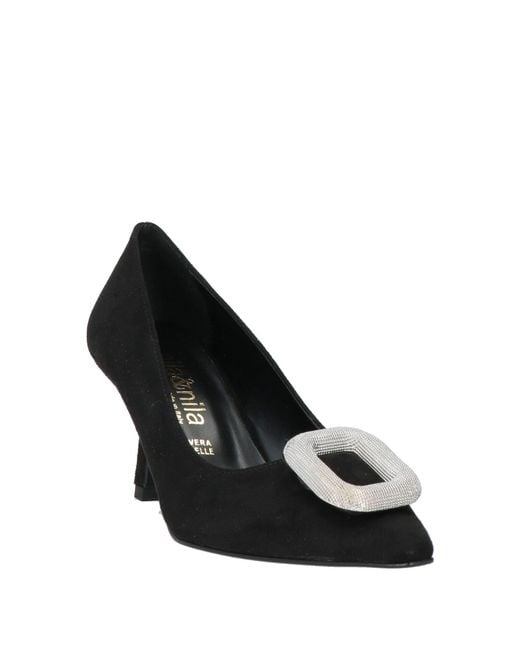 Nila & Nila Black Pumps