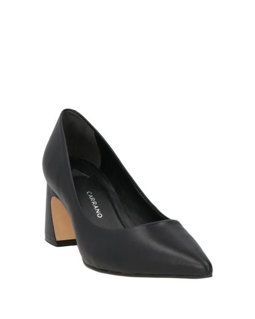Carrano Black Pumps