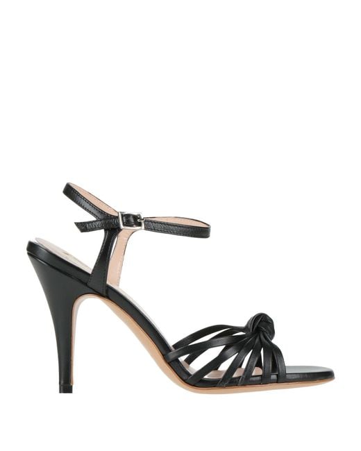 Ovyè Black Sandale