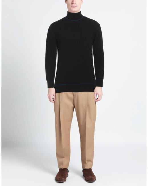 Jurta Black Turtleneck for men