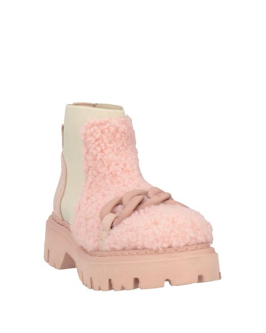 N°21 Pink Ankle Boots