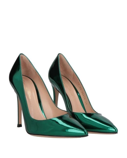 Gianvito Rossi Green Pumps