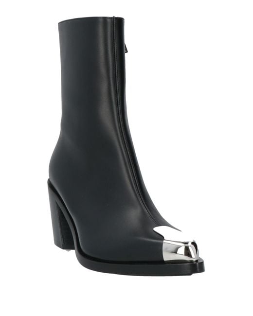 McQueen Black Stiefelette