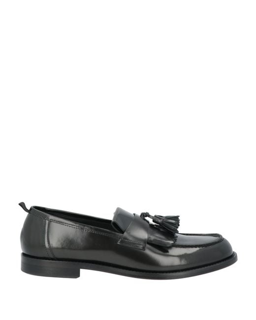 Giovanni Conti Black Loafers for men