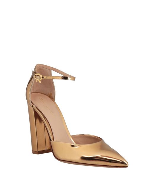 Gianvito Rossi Natural Pumps Leather