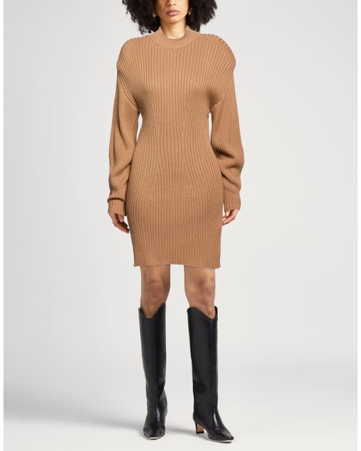 Robe Courte Akep en coloris Brown