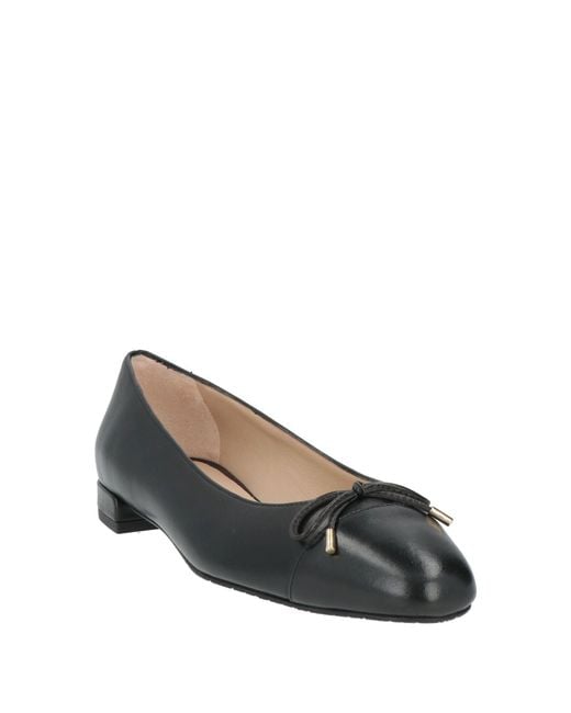 Ballerine di Stuart Weitzman in Black