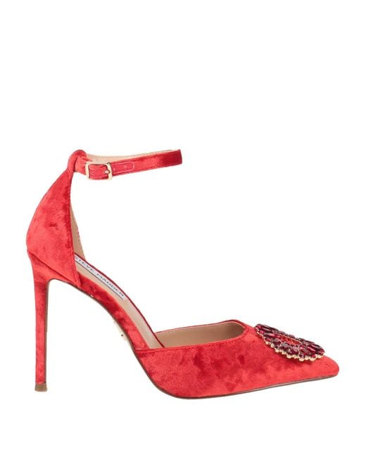 Steve Madden Red Pumps
