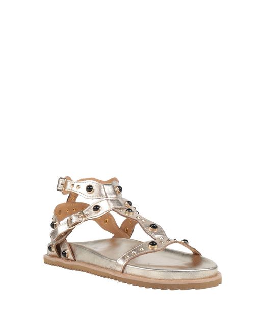 Ovyè Natural Sandals