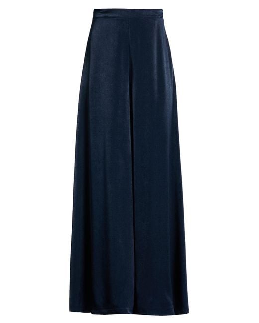 Siste's Blue Pants