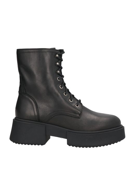 CURIOSITÉ Black Ankle Boots Calfskin