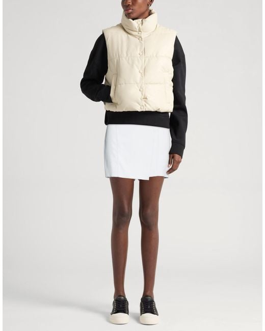 Patrizia Pepe White Shorts & Bermuda Shorts