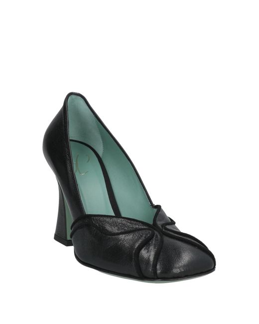 Paola D'arcano Black Pumps Leather