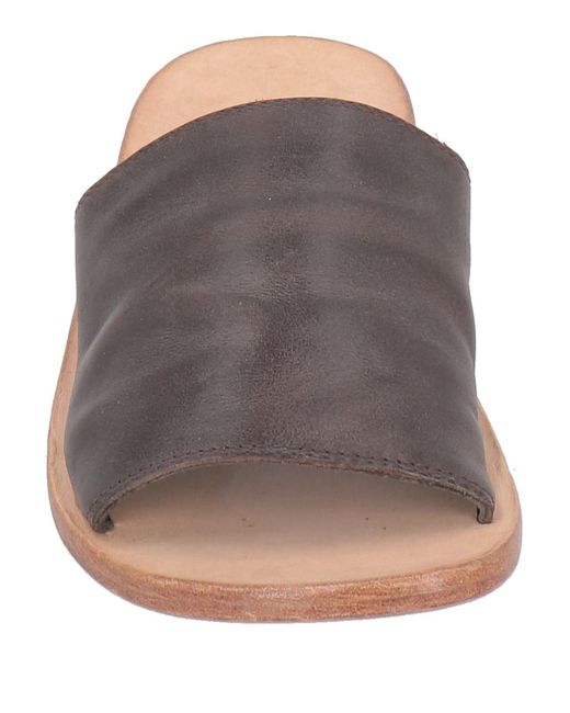 Moma Brown Sandals