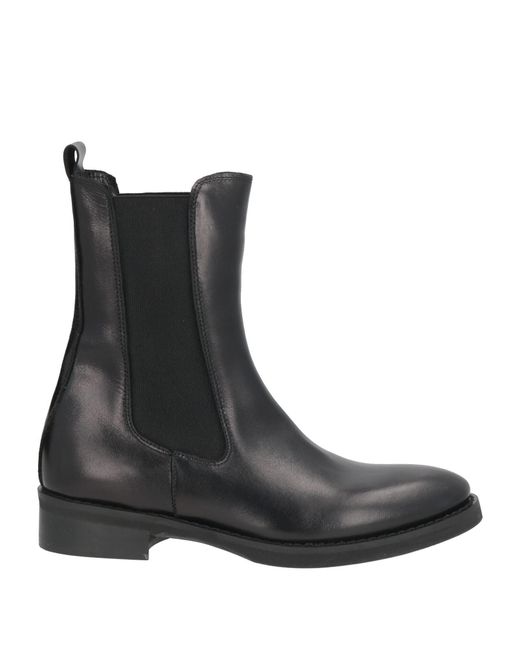 QUADRA Black Ankle Boots Leather