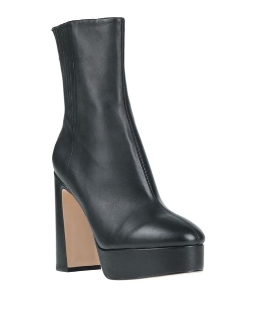 Lola Cruz Black Ankle Boots