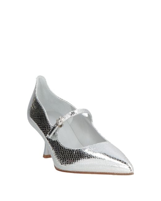 Sergio Levantesi White Pumps Leather
