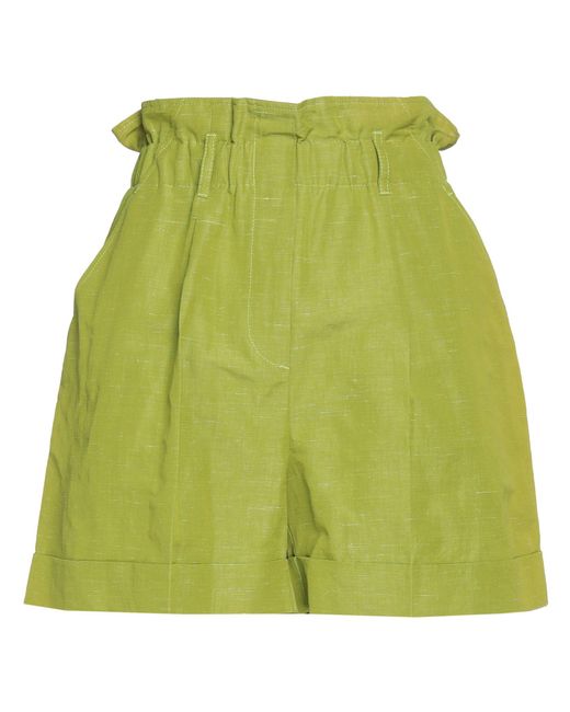 Momoní Green Shorts & Bermuda Shorts